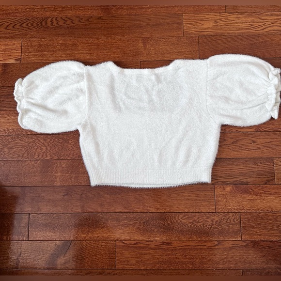 Urban Outfitters Crop Fuzzy Top - Picture 2 of 3